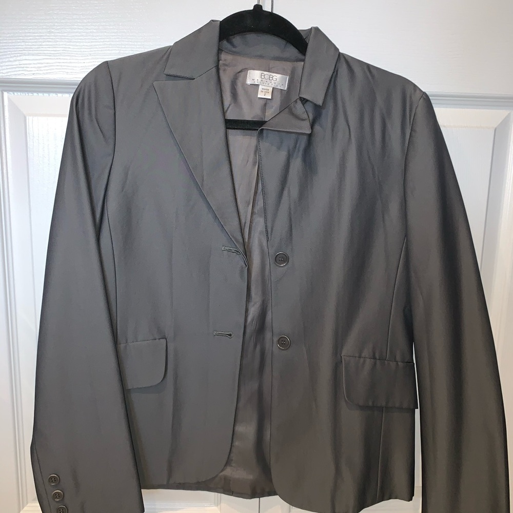 Beautiful like new BCBG MaxAzria blazer size 2